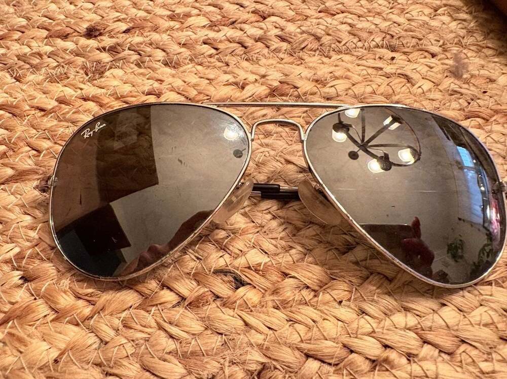 Ray-Ban RB3025 Aviator Classic Metal Sunglasses